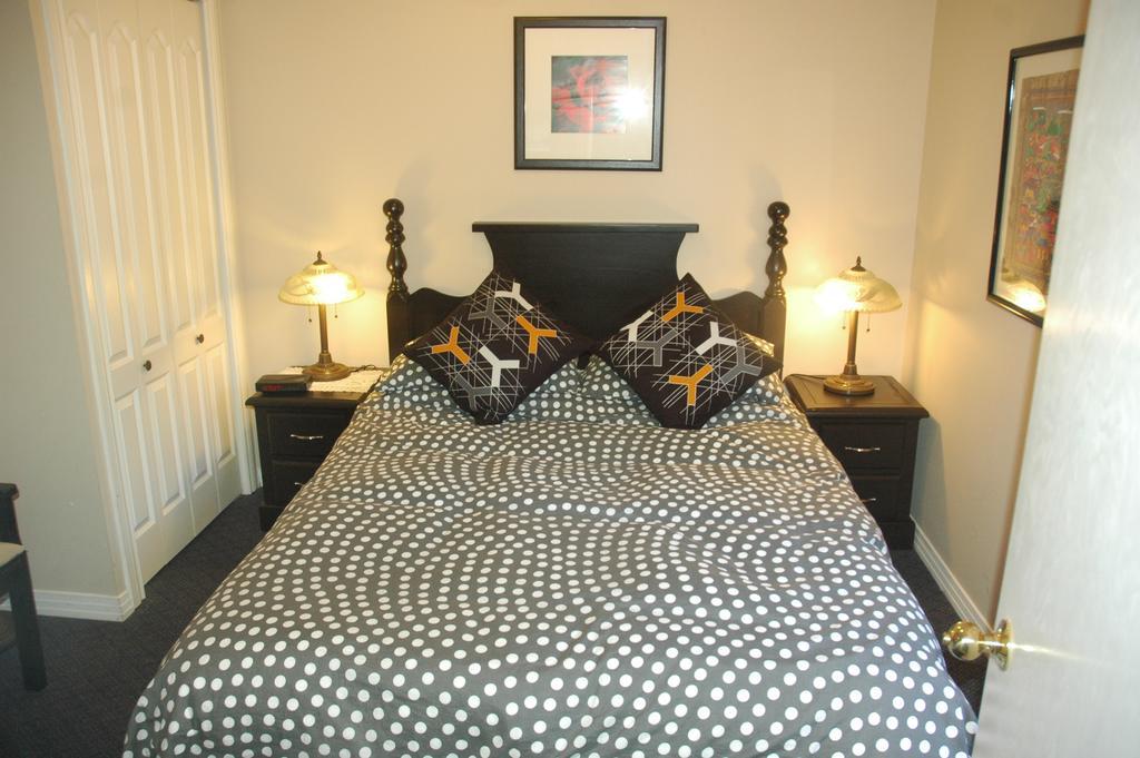 Cambie Lodge แวนคูเวอร์ ภายนอก รูปภาพ